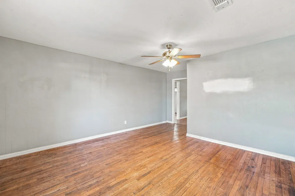 1397 Estes Street Stephenville, TX 76401