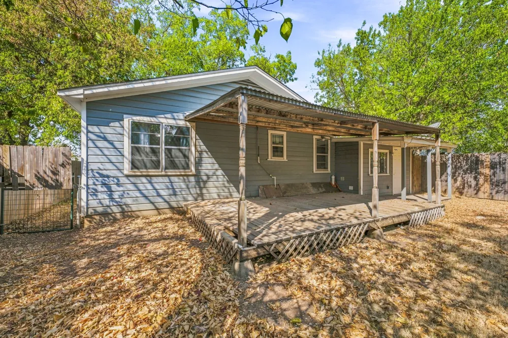 1397 Estes Street Stephenville, TX 76401