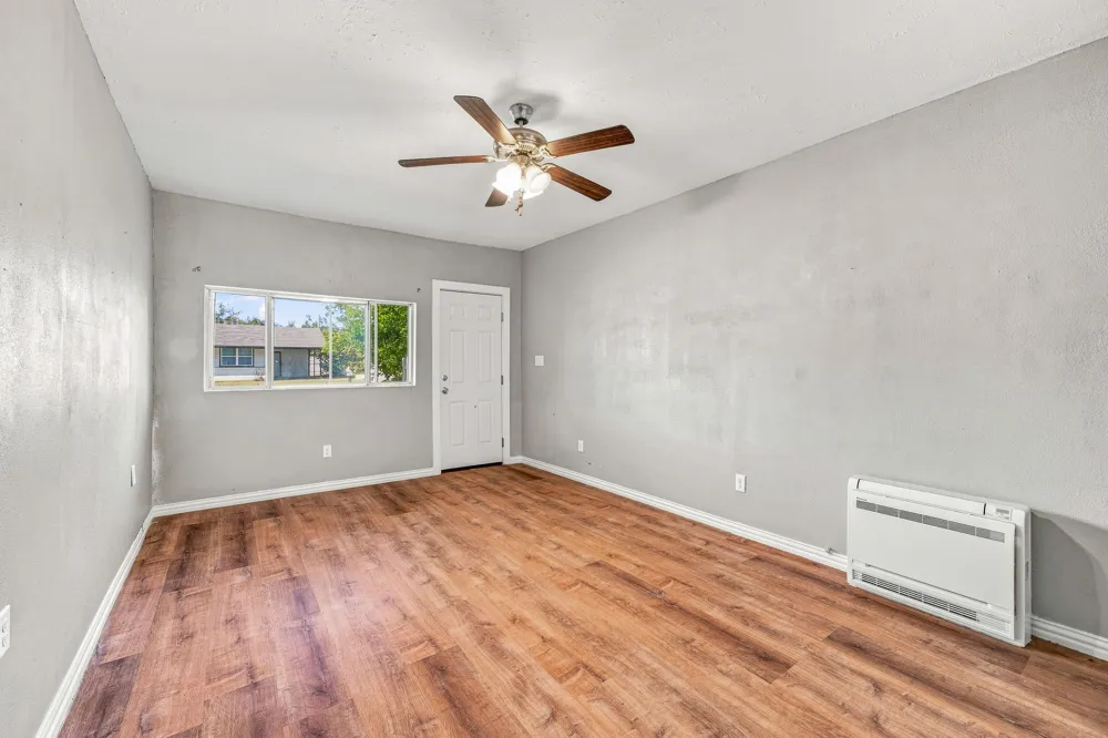 1397 Estes Street Stephenville, TX 76401