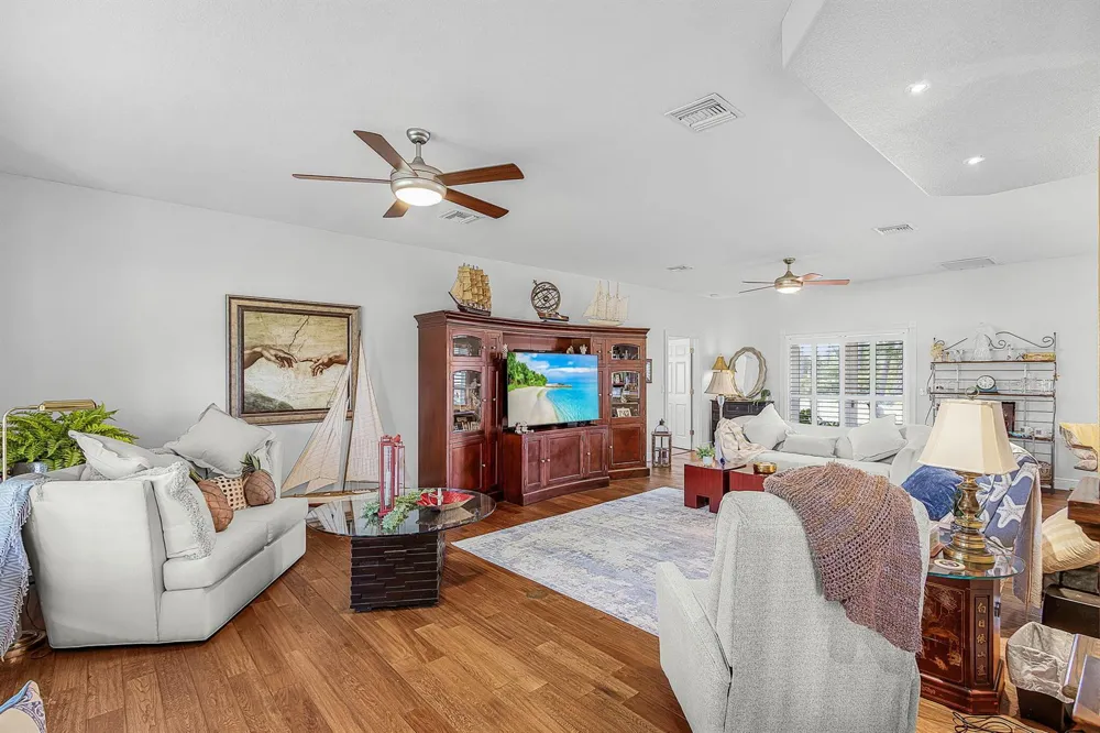 688 PALOMINO TRAIL Englewood, FL 34223