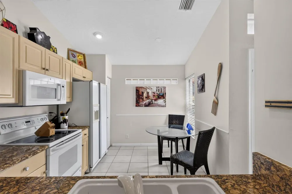 7203 Whitfield Avenue Boynton Beach, FL 33437
