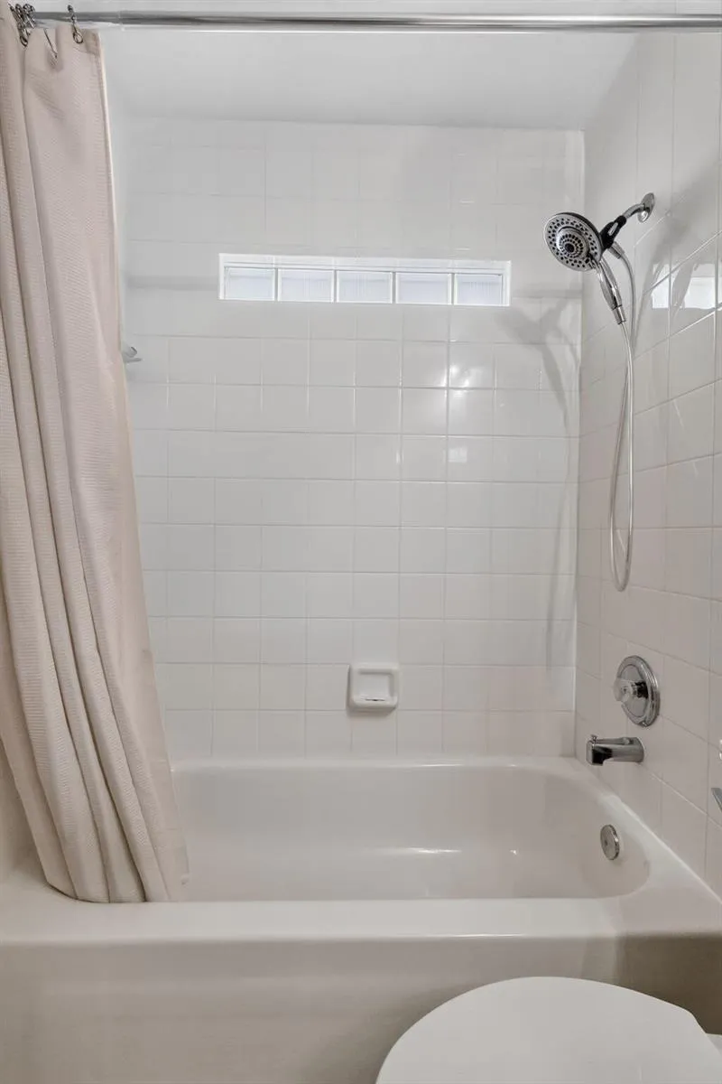 7203 Whitfield Avenue Boynton Beach, FL 33437
