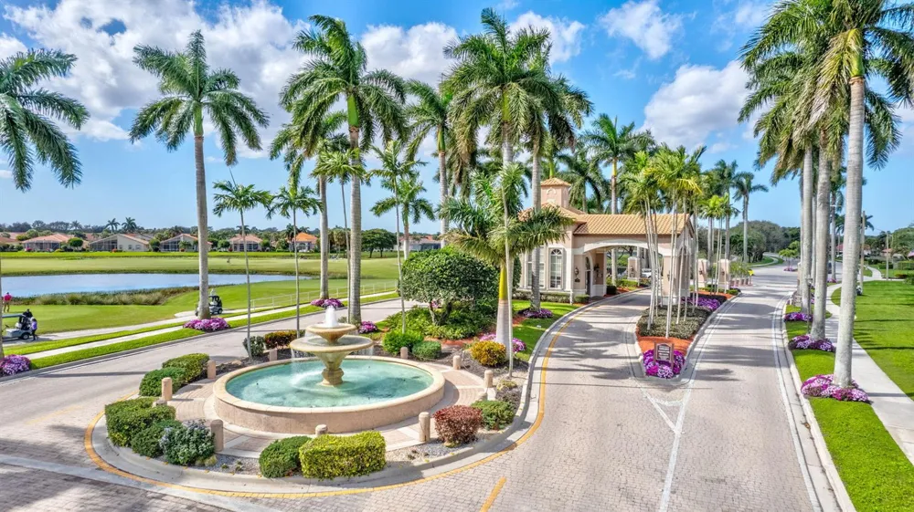 7203 Whitfield Avenue Boynton Beach, FL 33437