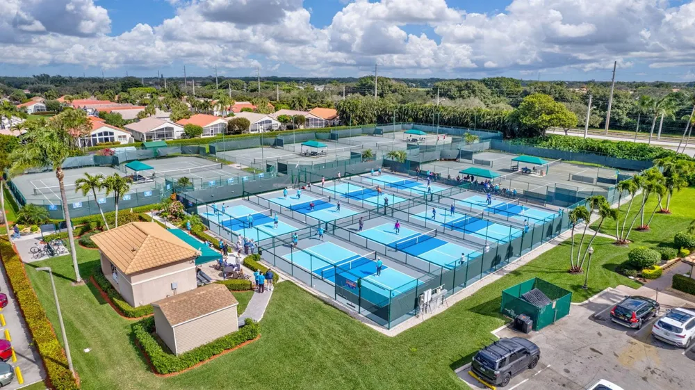 7203 Whitfield Avenue Boynton Beach, FL 33437