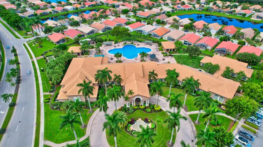 7203 Whitfield Avenue Boynton Beach, FL 33437