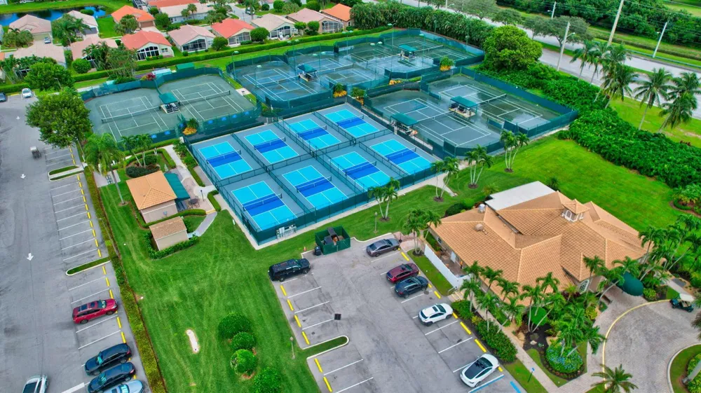 7203 Whitfield Avenue Boynton Beach, FL 33437
