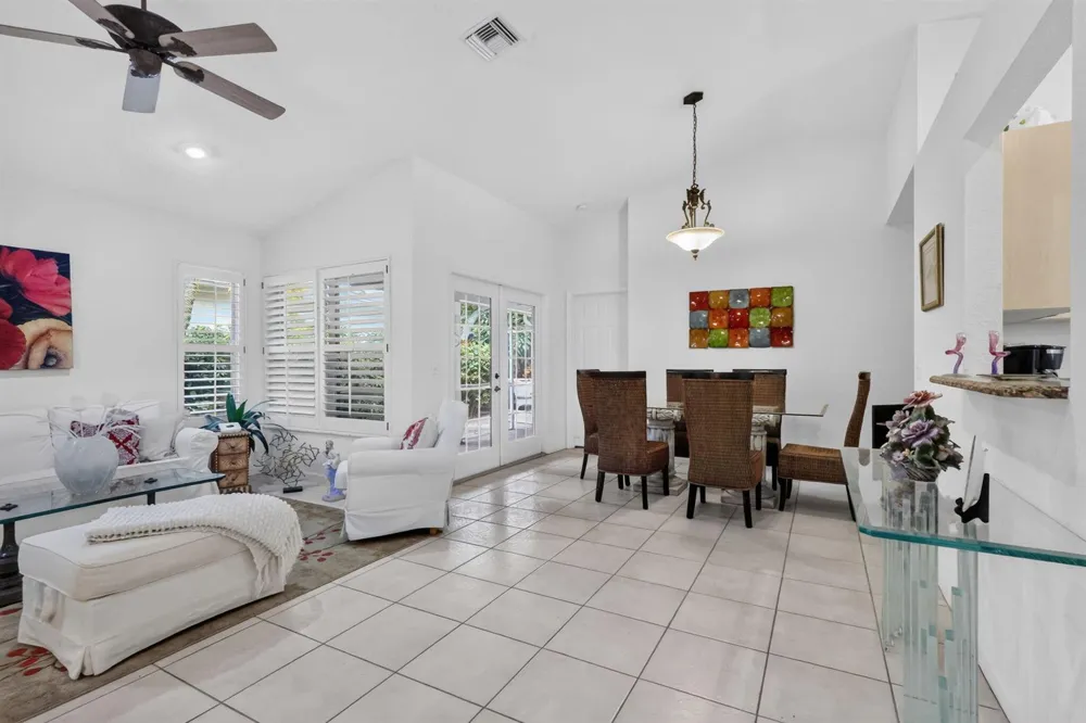 7203 Whitfield Avenue Boynton Beach, FL 33437