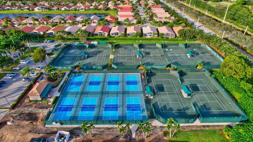 7203 Whitfield Avenue Boynton Beach, FL 33437