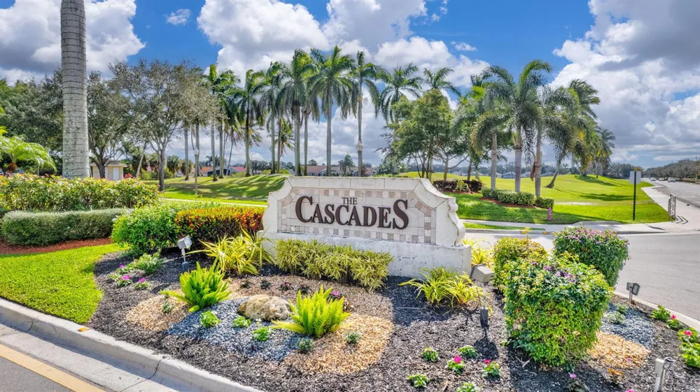7203 Whitfield Avenue Boynton Beach, FL 33437
