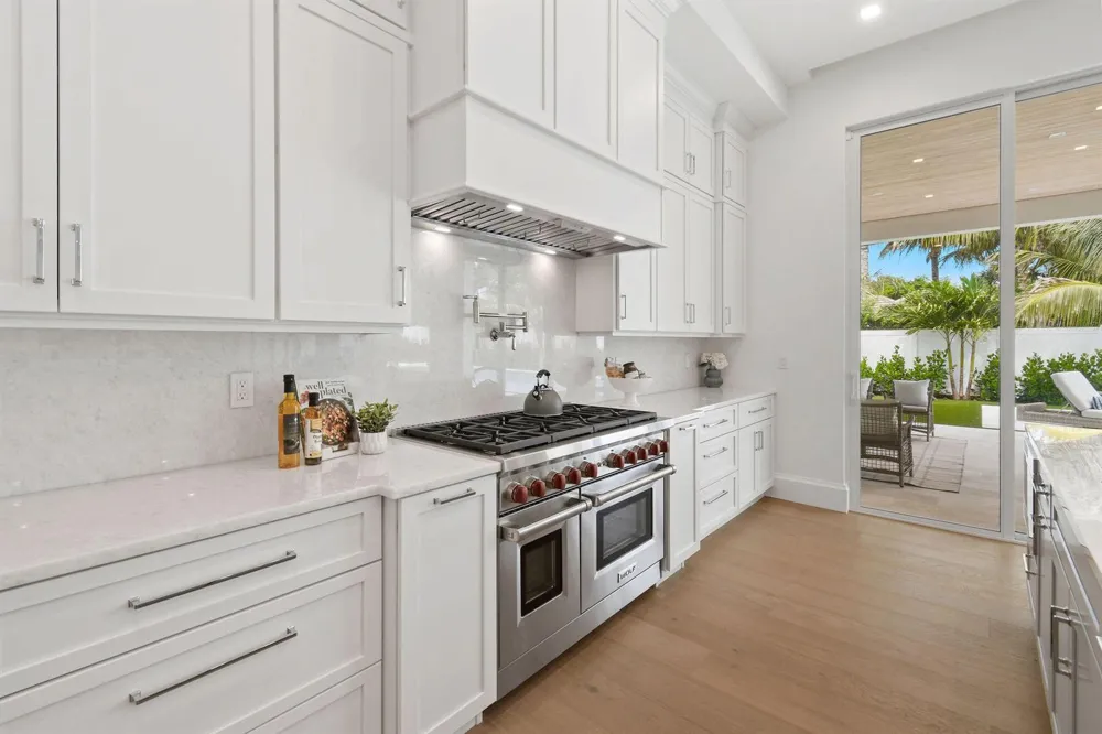 192 RIVER DRIVE Tequesta, FL 33469