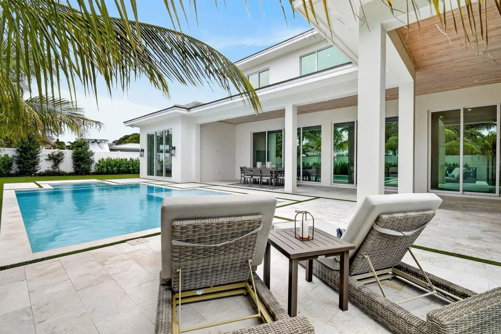 192 RIVER DRIVE Tequesta, FL 33469