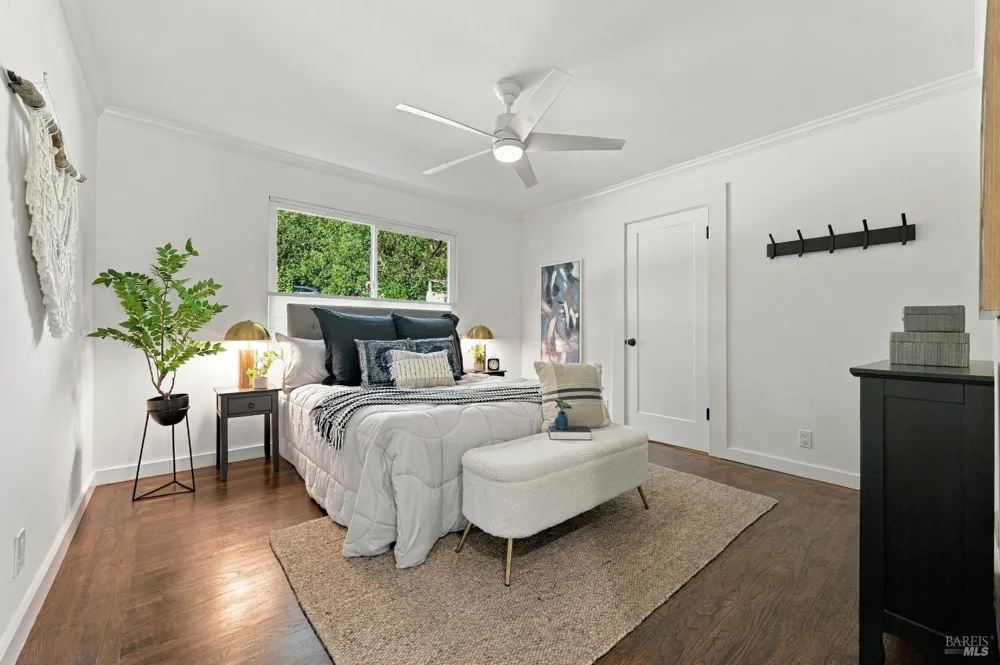 50 Oakcrest Court Napa, CA 94558