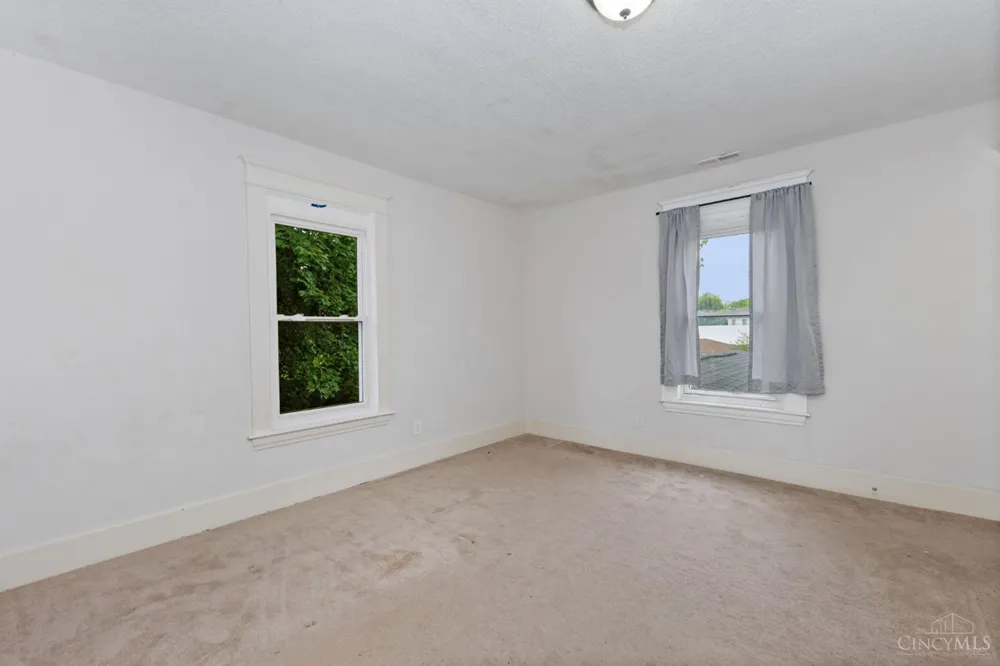 303 E North Street Pleasant, OH 45121