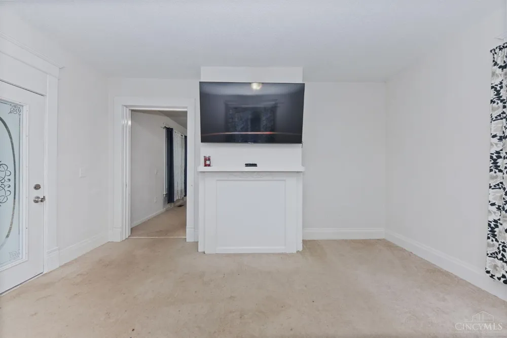 303 E North Street Pleasant, OH 45121