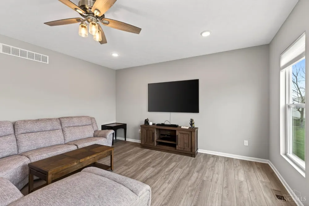 5518 Pacific Crest Lane Fairfield, OH 45011