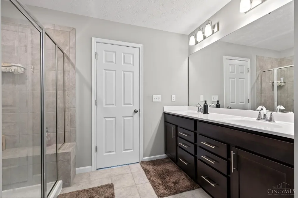 5518 Pacific Crest Lane Fairfield, OH 45011