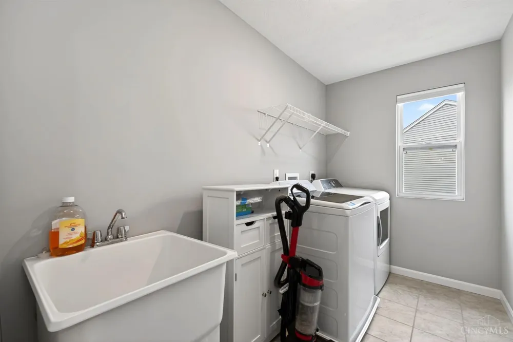 5518 Pacific Crest Lane Fairfield, OH 45011