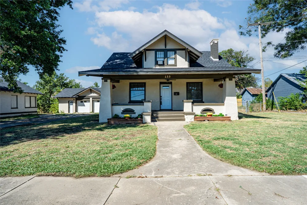 125 W 15th Street Pawhuska, OK 74056