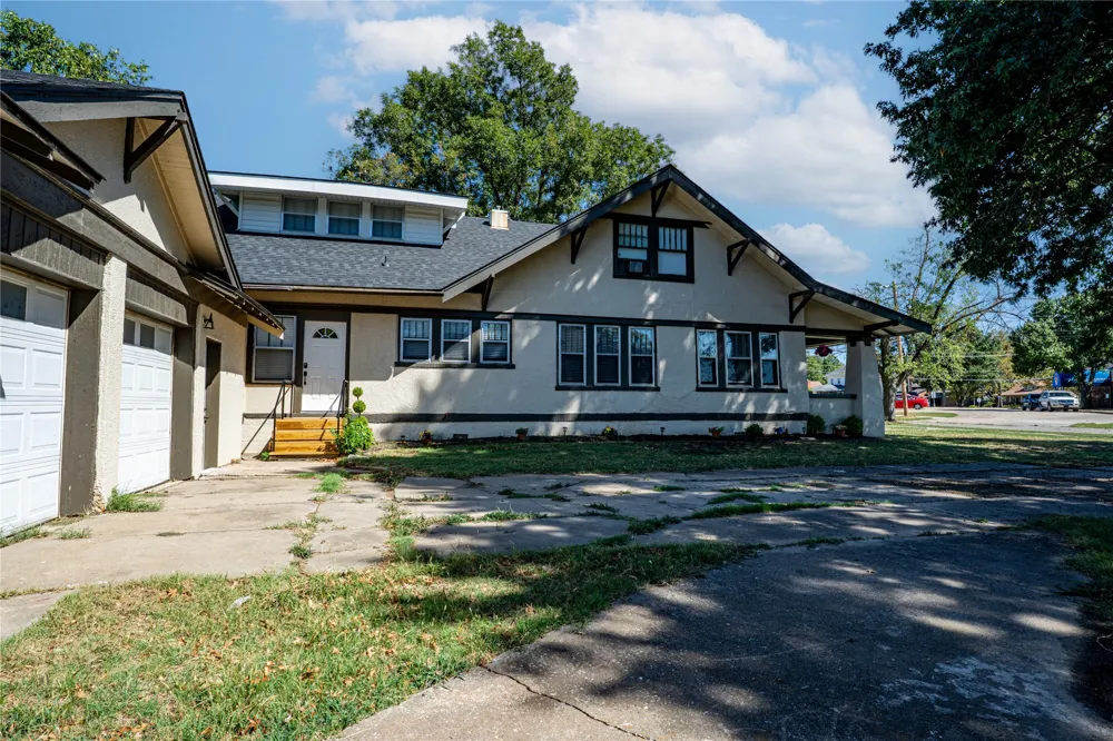 125 W 15th Street Pawhuska, OK 74056