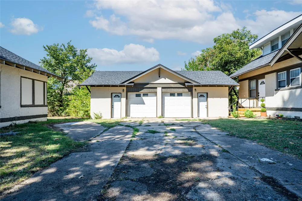 125 W 15th Street Pawhuska, OK 74056