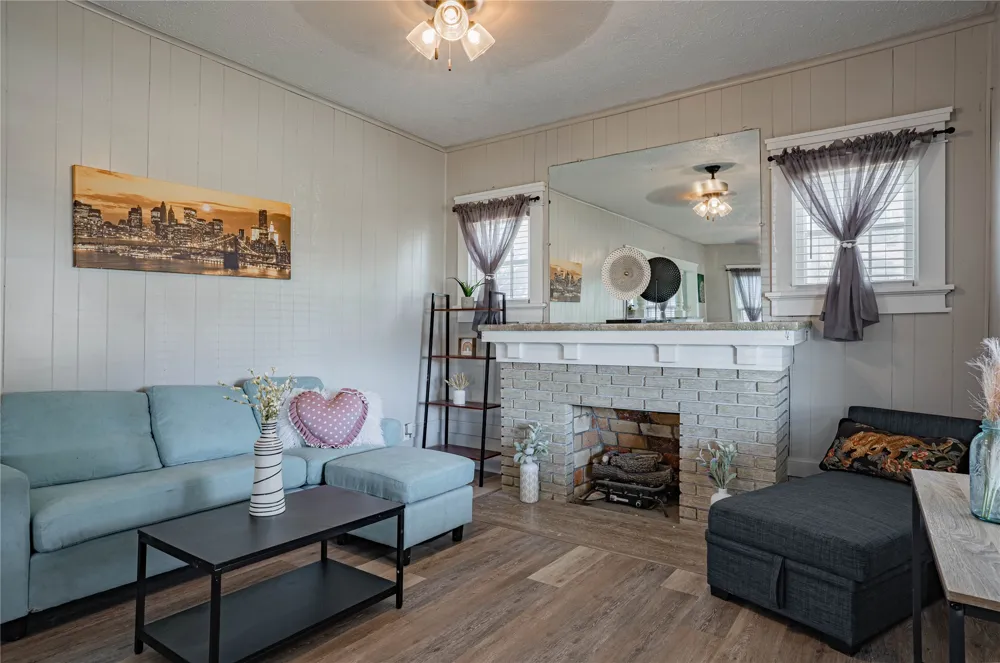 125 W 15th Street Pawhuska, OK 74056