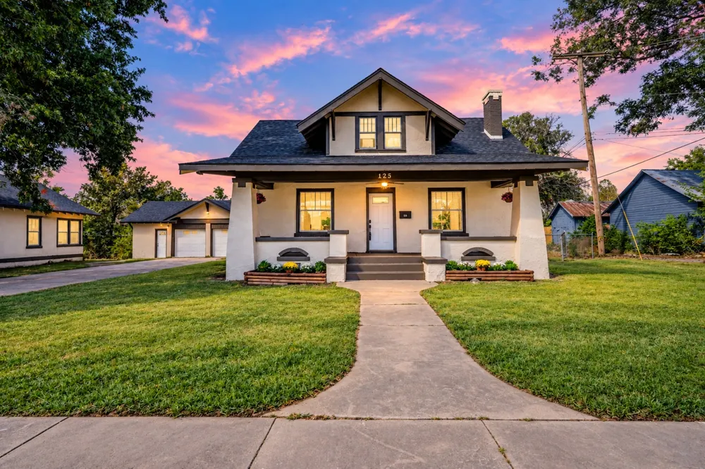 125 W 15th Street Pawhuska, OK 74056