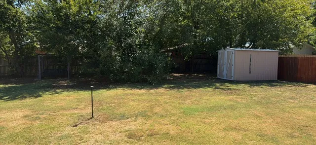 1110 Meadow Drive Ardmore, OK 73401