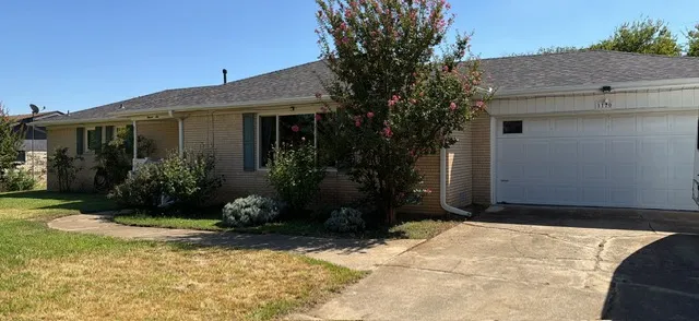 1110 Meadow Drive Ardmore, OK 73401