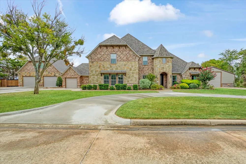 3307 Castle Court Durant, OK 74701