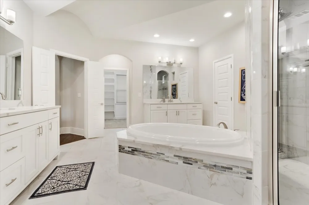 3307 Castle Court Durant, OK 74701