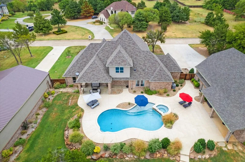 3307 Castle Court Durant, OK 74701