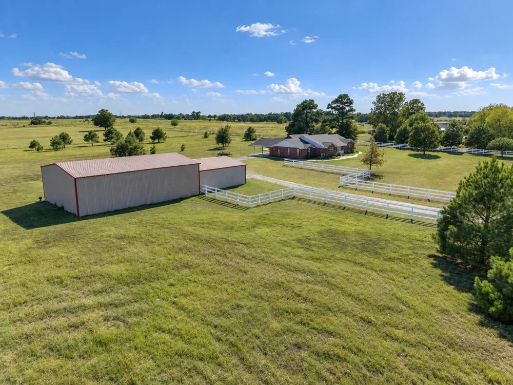 2284 Roping Atoka, OK 74525