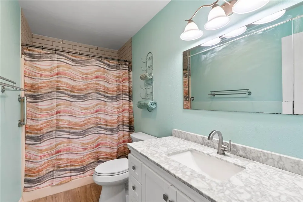 302 St Andrews #K-102 Rockport, TX 78382