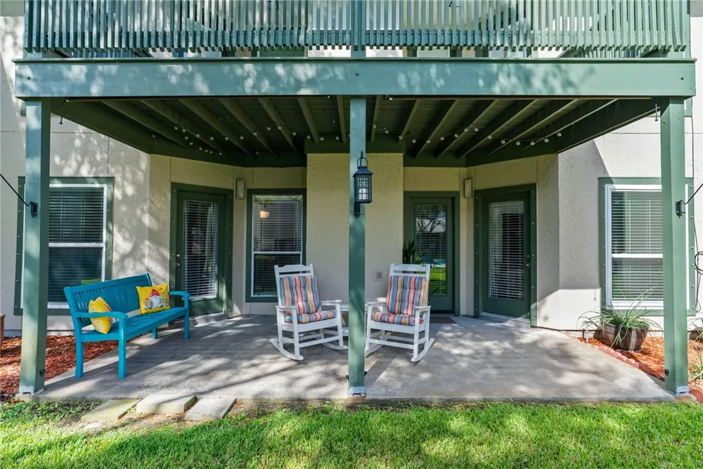 302 St Andrews #K-102 Rockport, TX 78382