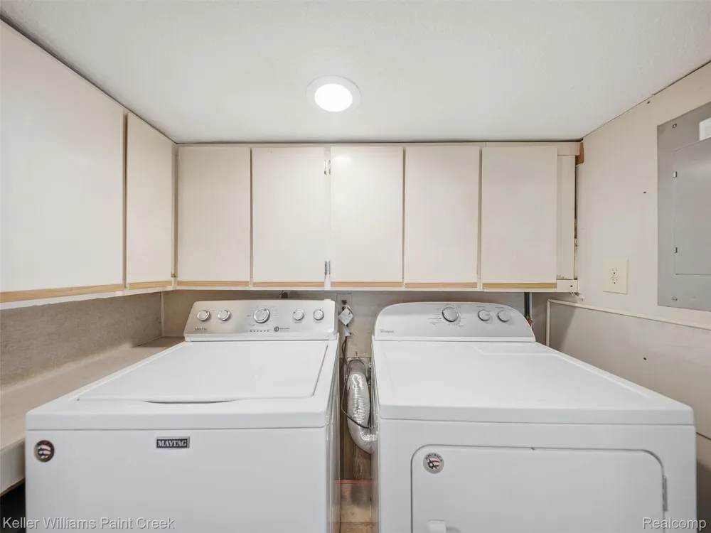 2908 Edna Jane Drive Auburn Hills City, MI 48326