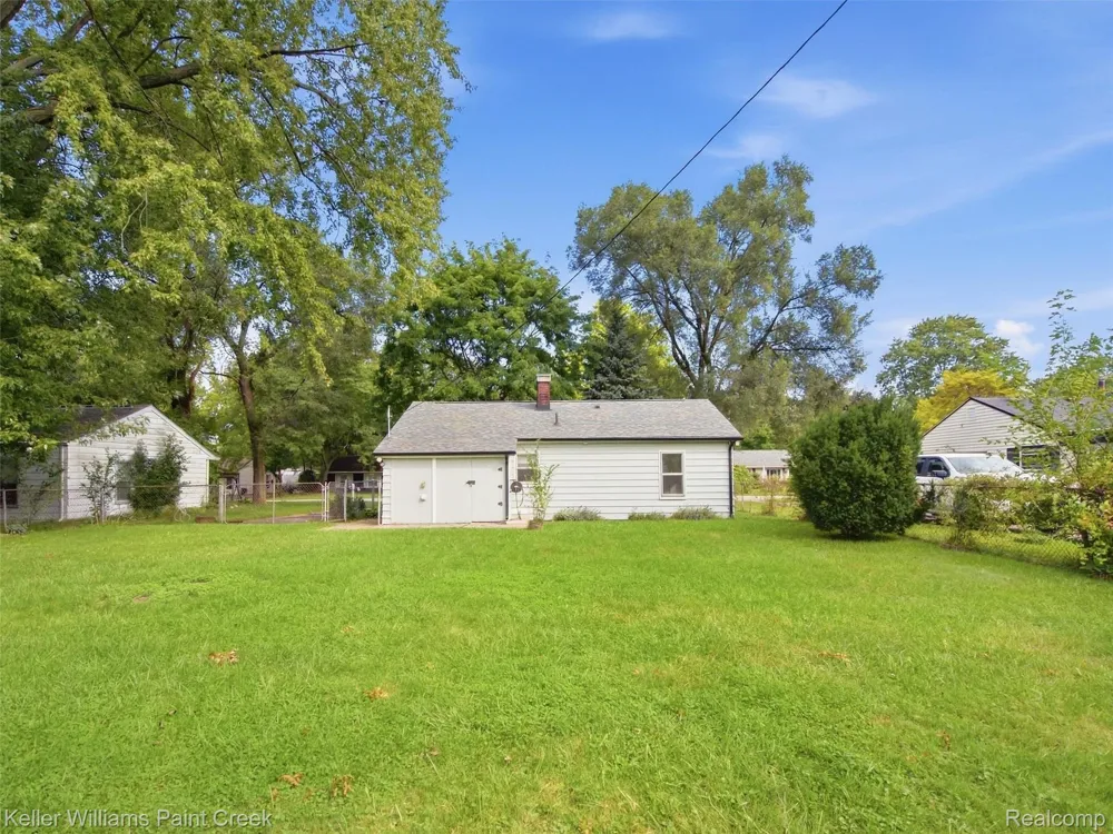 2908 Edna Jane Drive Auburn Hills City, MI 48326