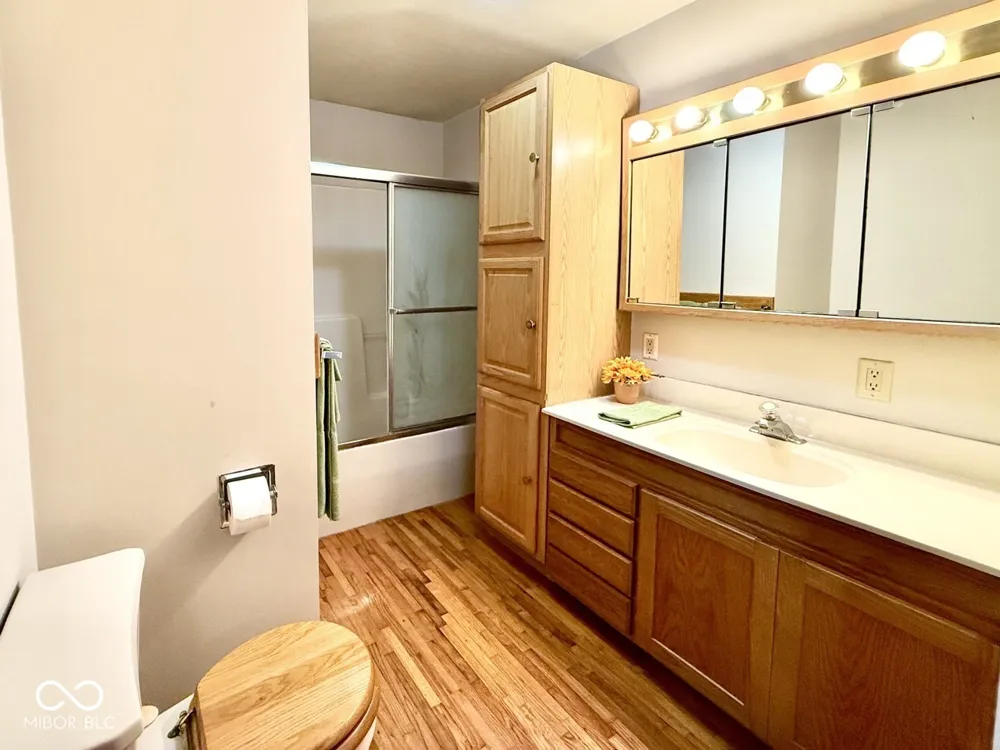 12099 E Davis Avenue Brazil, IN 47834