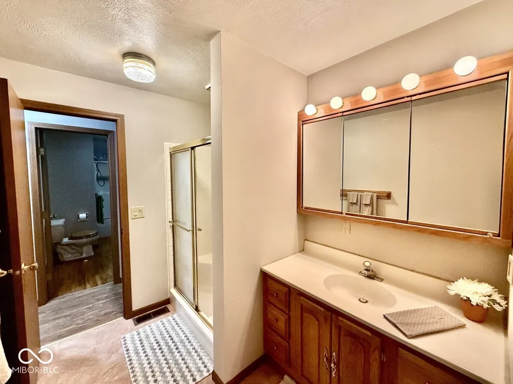 12099 E Davis Avenue Brazil, IN 47834