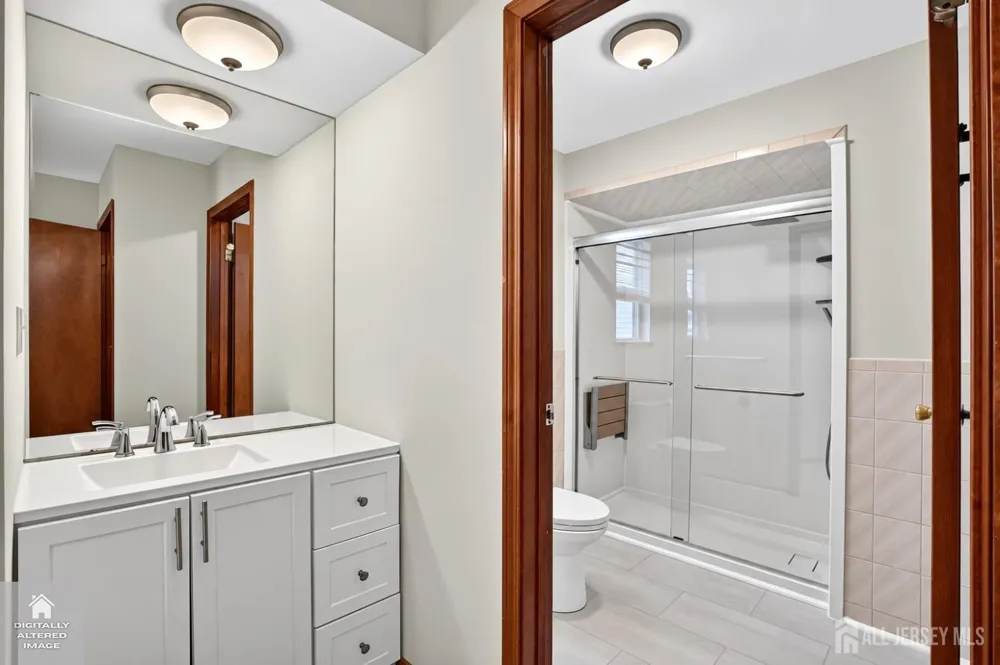 921 E Jefferson Avenue #2 Elizabeth, NJ 07201