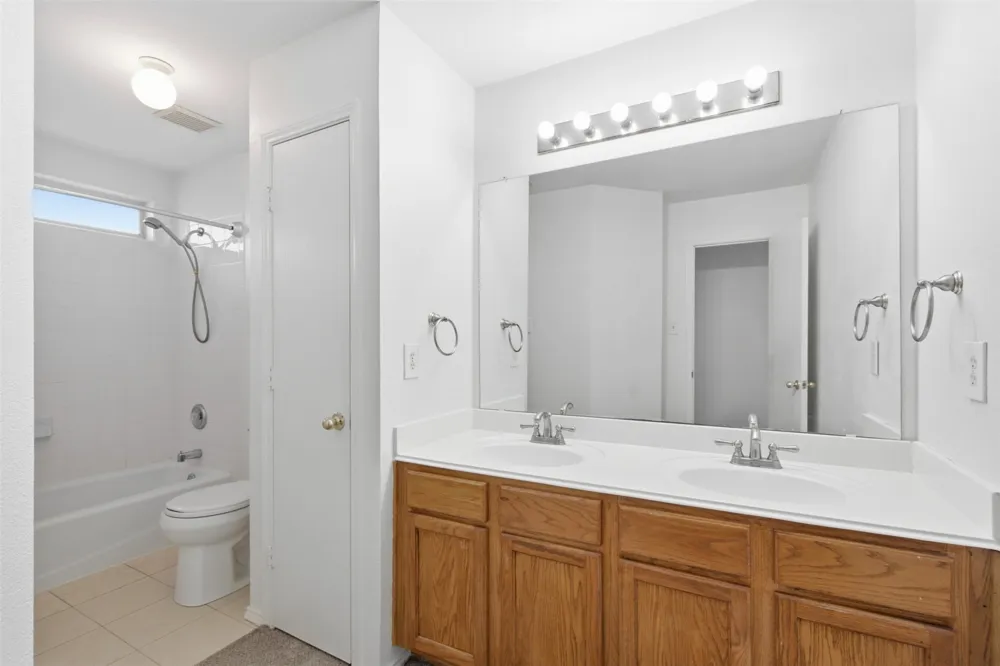 2220 Wisteria Way McKinney, TX 75071