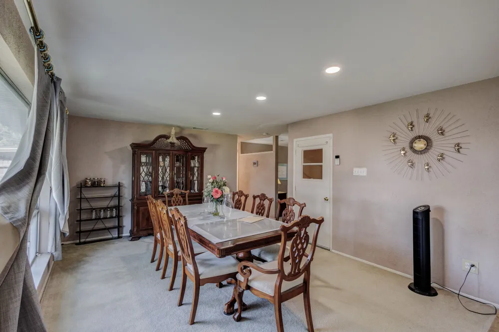 2919 Bergen Lane Farmers Branch, TX 75234