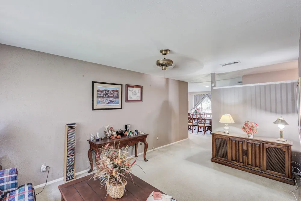 2919 Bergen Lane Farmers Branch, TX 75234