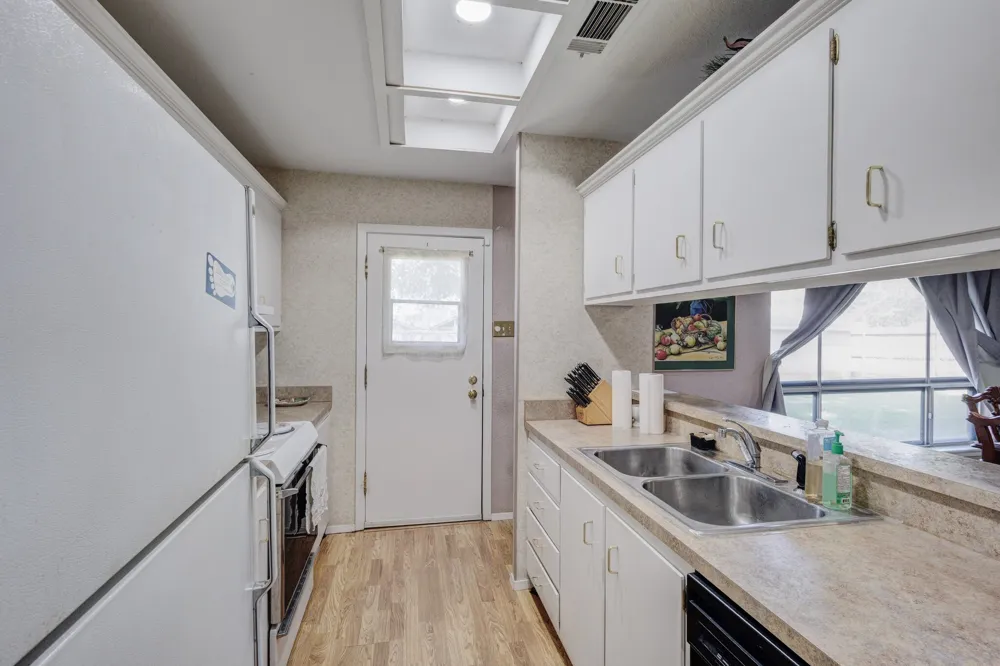 2919 Bergen Lane Farmers Branch, TX 75234