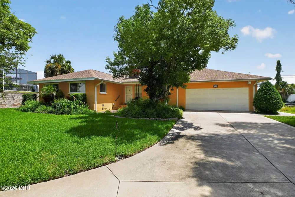 2229 S Peninsula Drive Daytona Beach, FL 32118