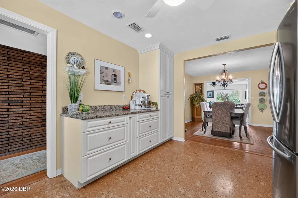 2229 S Peninsula Drive Daytona Beach, FL 32118