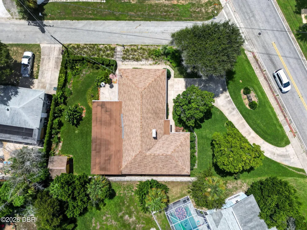 2229 S Peninsula Drive Daytona Beach, FL 32118