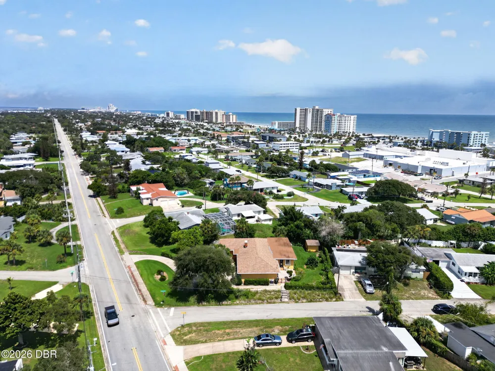 2229 S Peninsula Drive Daytona Beach, FL 32118