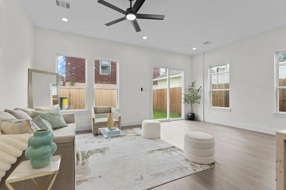 6818 Avenue F Unit B Houston, TX 77011