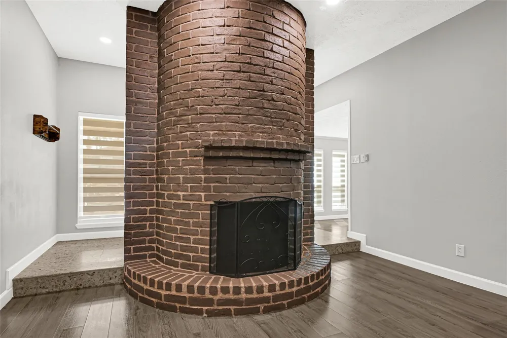2407 Rambling Brook Drive Spring, TX 77373
