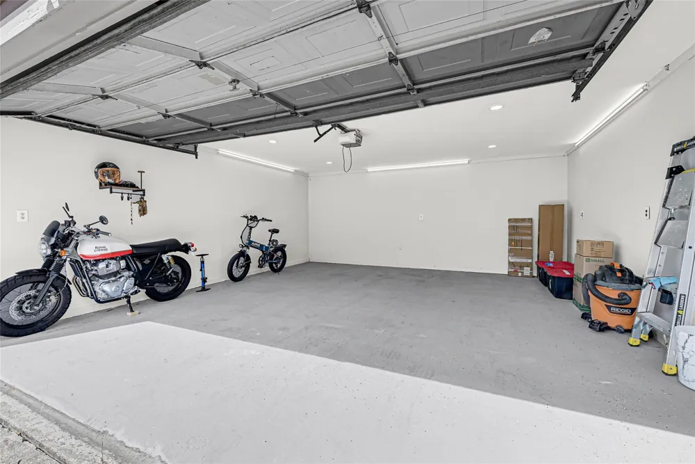 2407 Rambling Brook Drive Spring, TX 77373